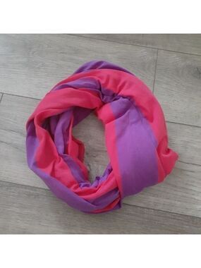 Gap Infinity Scarf Very Lightweight